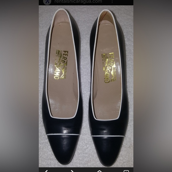 Salvatore Ferragamo Shoes - SALVATORE FERRAGAMO  VTG BLACK LEATHER PUMPS WITH WHITE TRIM Size 7